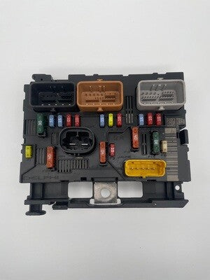 Peugeot Citroën BSM Delphi R02 9675877980